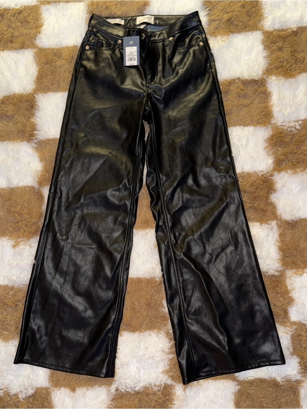 Universal Thread size 6 black wide-leg faux leather pants
